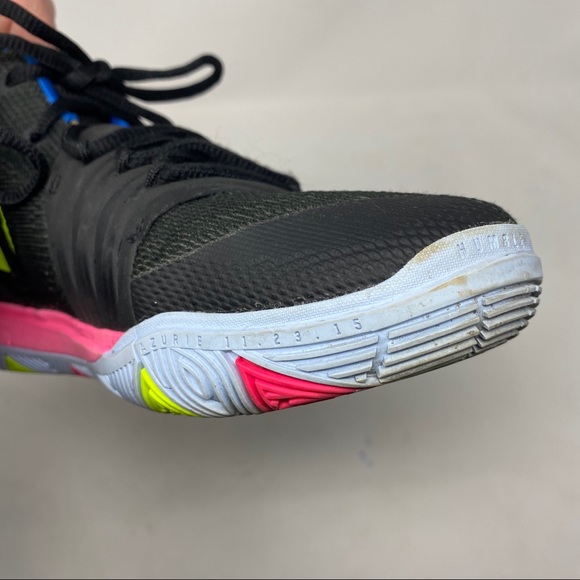 Nike Multi-colored shoes, size 4.5 youth - Picture 11 of 12